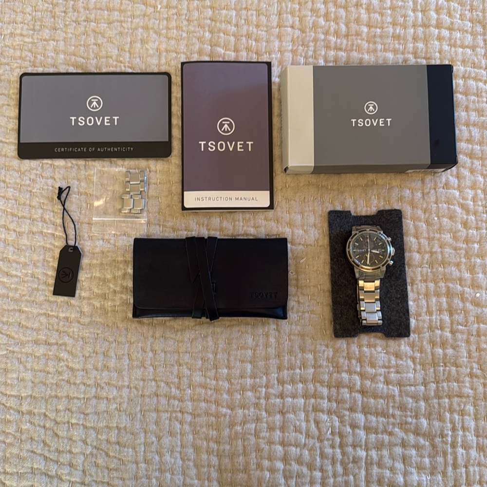 Tsovet Men’s SLR FW42 Solar Power Chronograph watch. Brand new - never worn.
